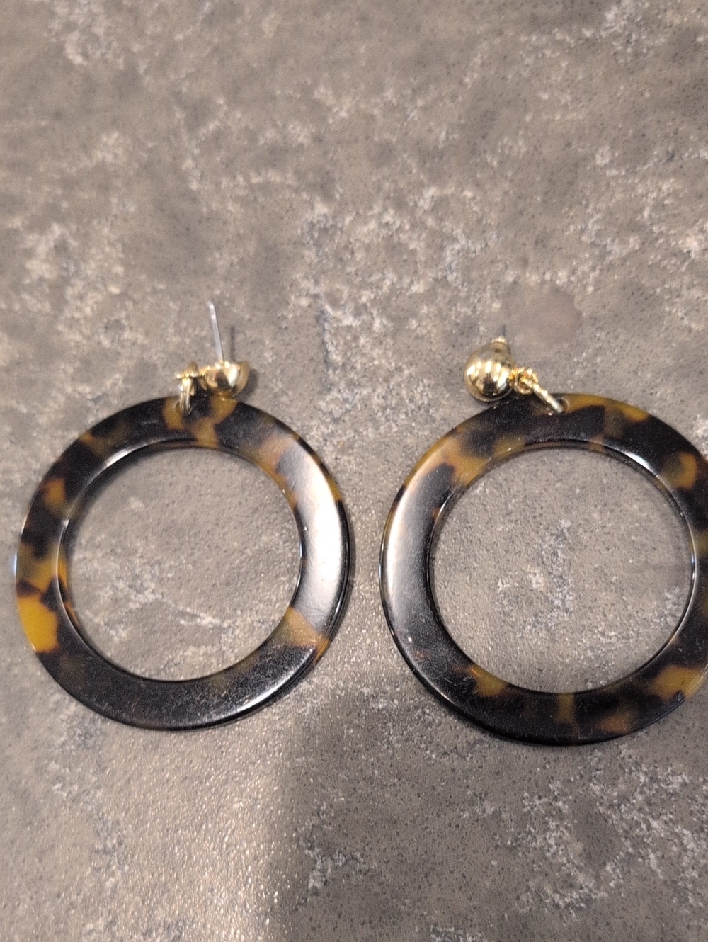 Tortoiseshell Hoop Drop Earrings - Gold Accent